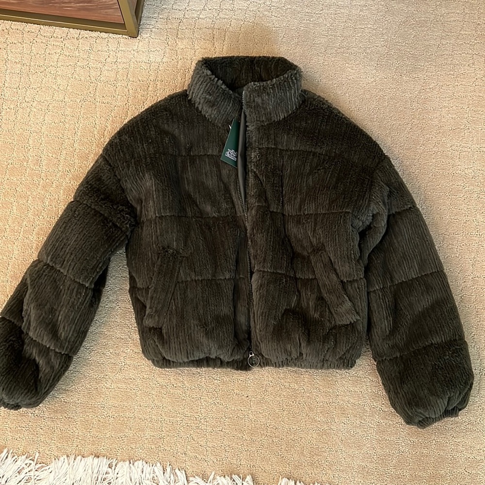 Wild Fable womens crop jacket Medium